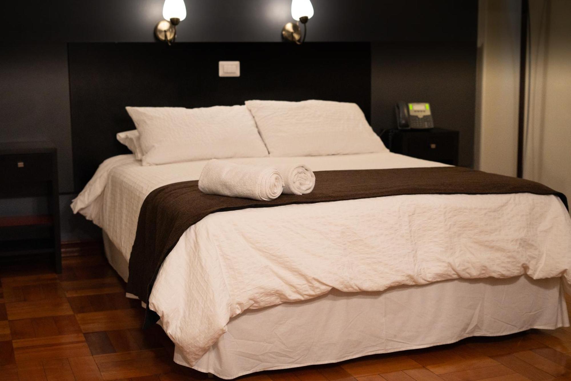 סנטיאגו Hotel Plaza Nunoa מראה חיצוני תמונה