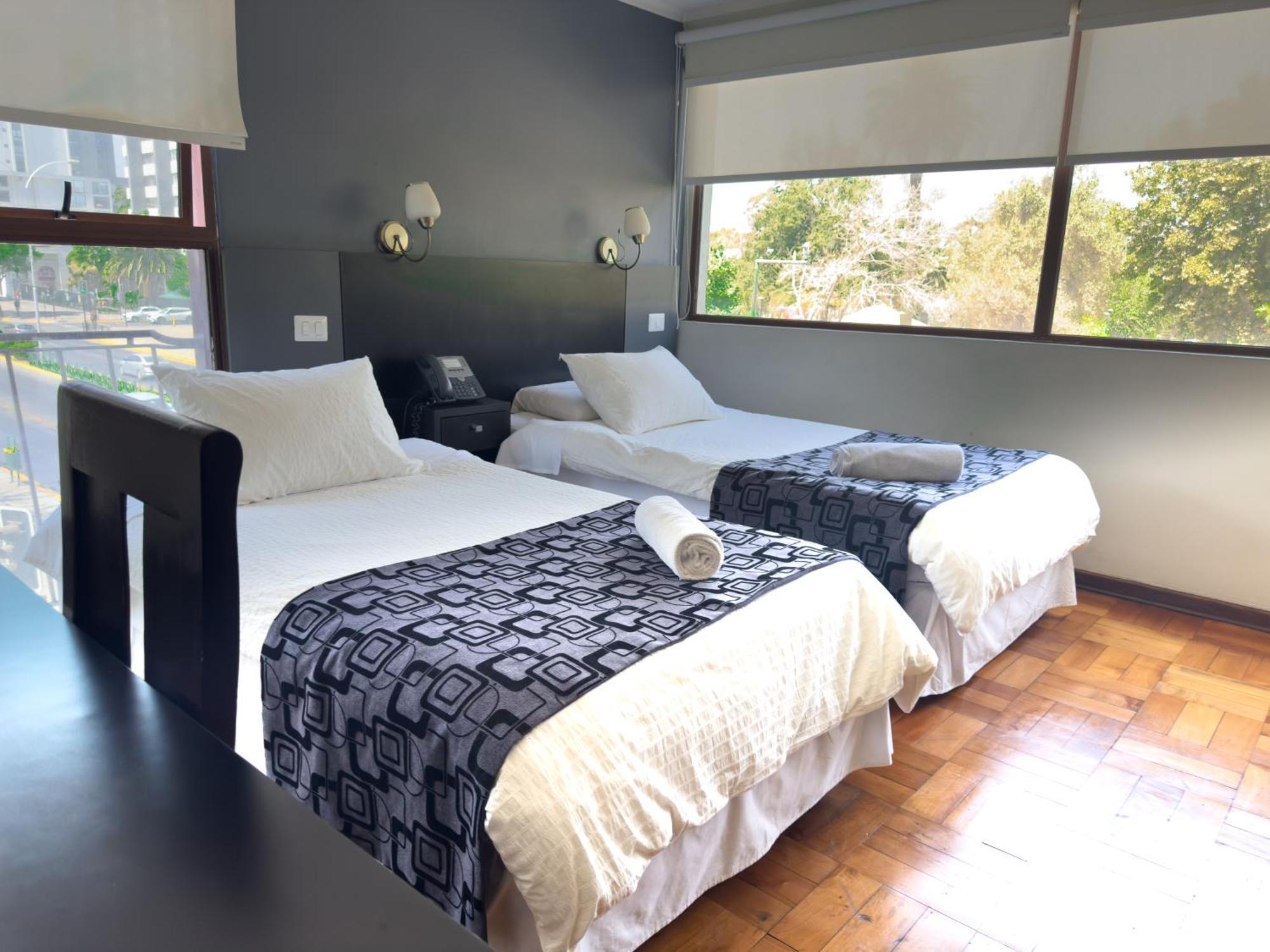 סנטיאגו Hotel Plaza Nunoa מראה חיצוני תמונה